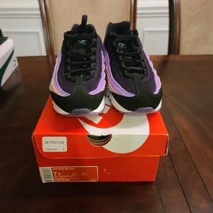 Have a Nike Day Airmax 95 (GS)
